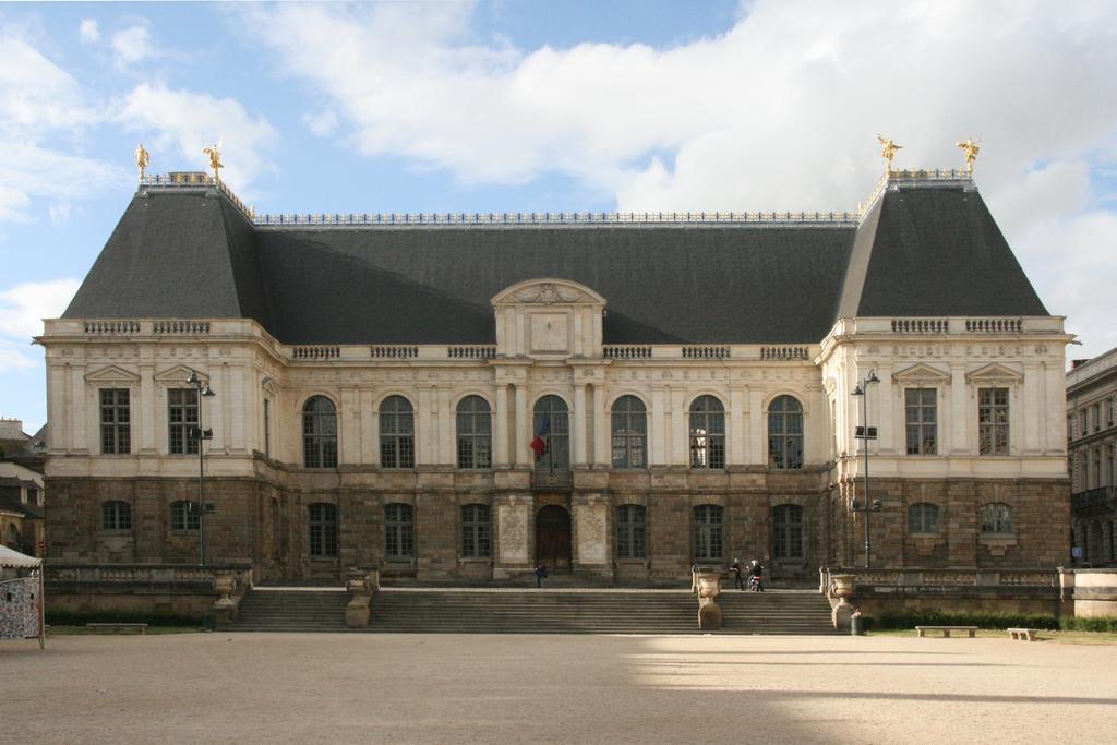 Hotel Mercure Rennes Cesson Buitenkant foto