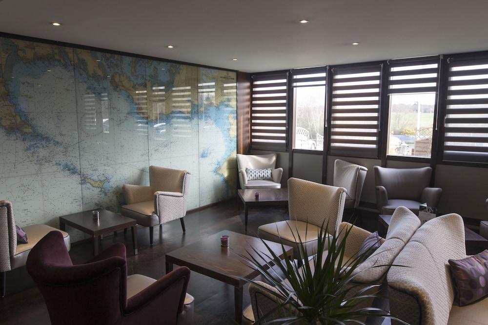 Hotel Mercure Rennes Cesson Buitenkant foto