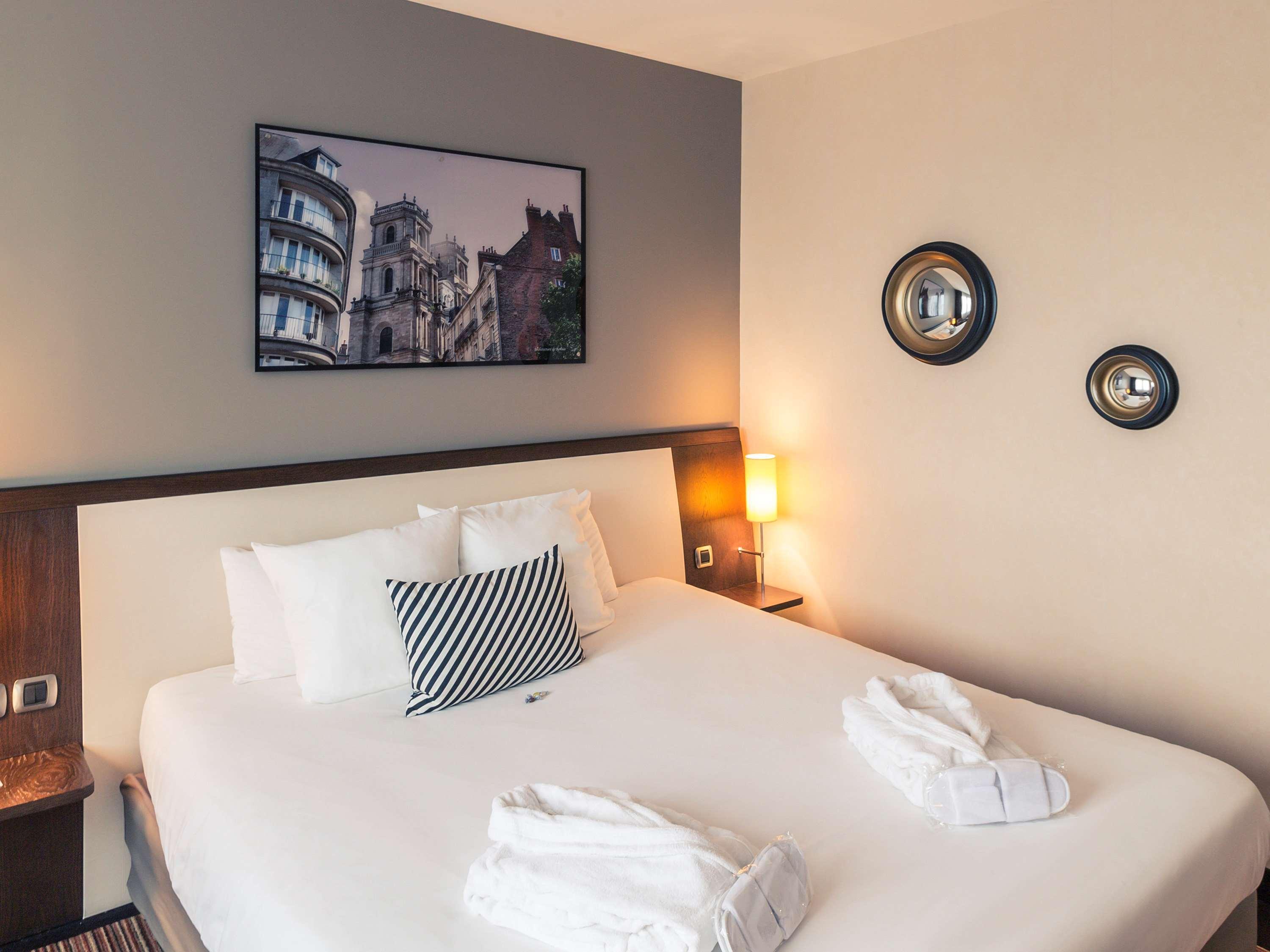 Hotel Mercure Rennes Cesson Buitenkant foto