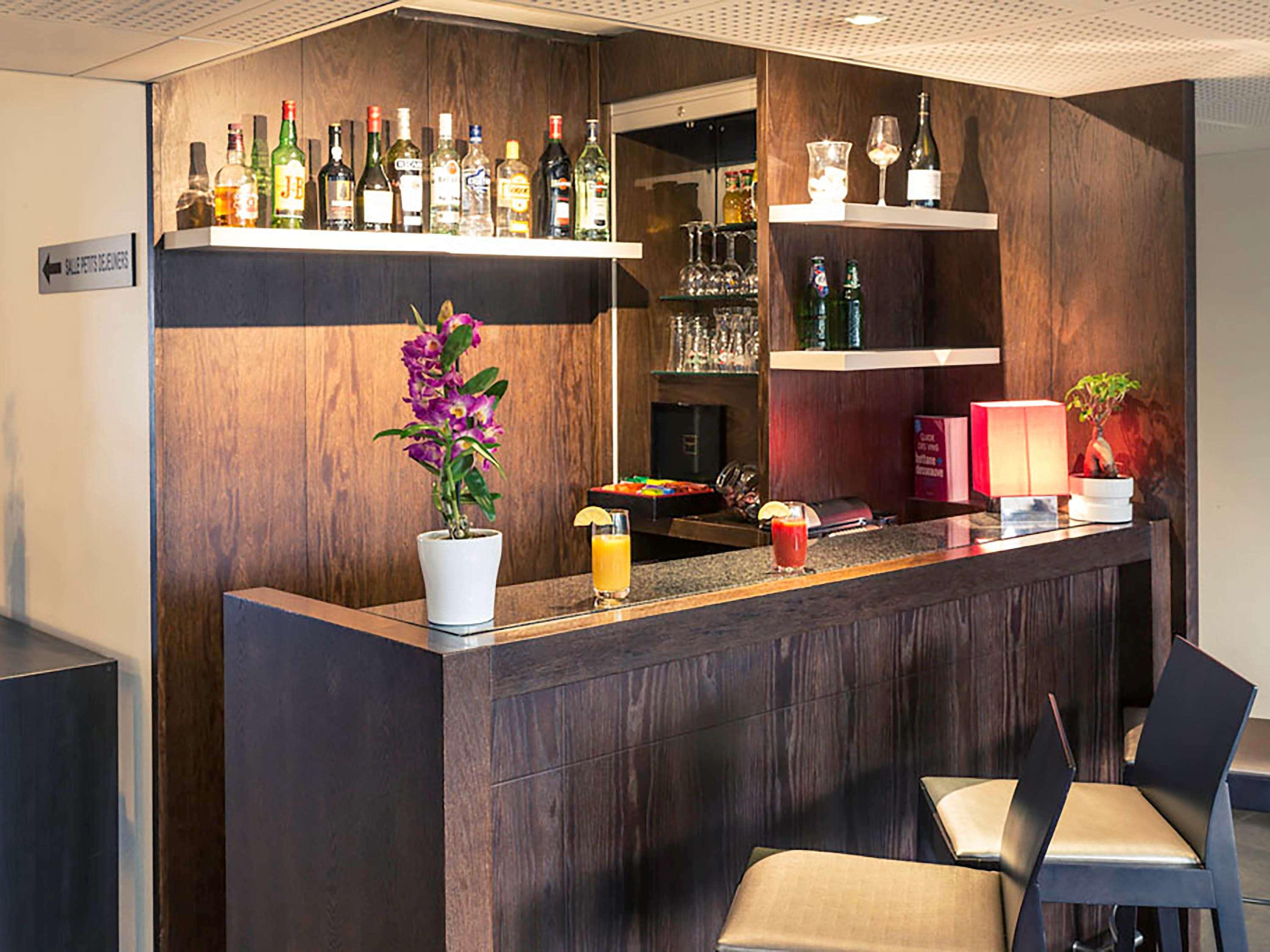Hotel Mercure Rennes Cesson Buitenkant foto