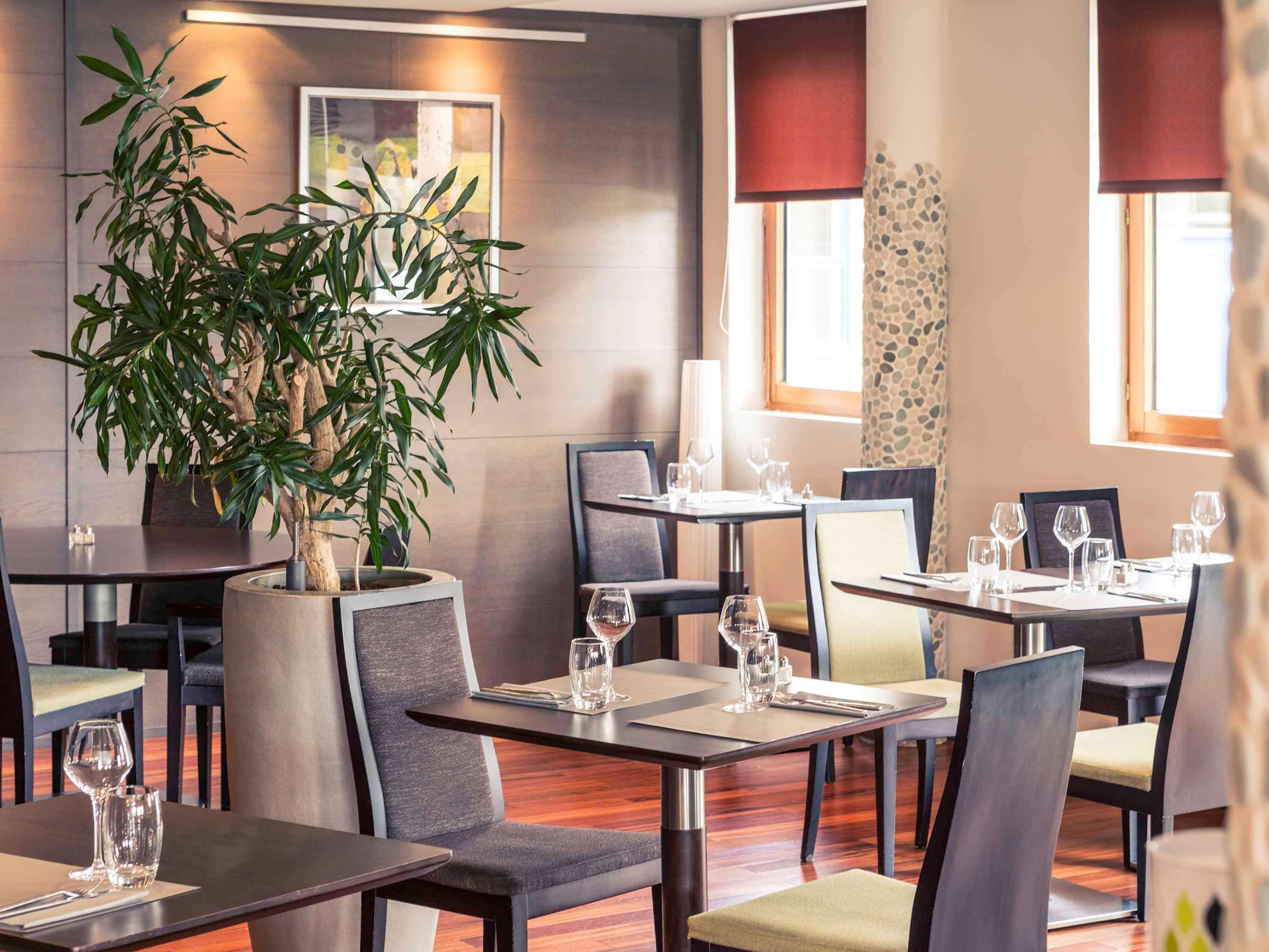 Hotel Mercure Rennes Cesson Buitenkant foto