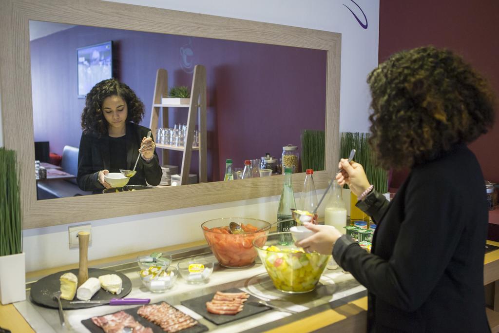 Hotel Mercure Rennes Cesson Buitenkant foto