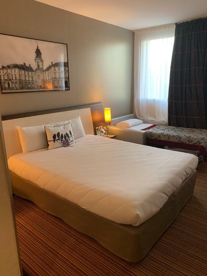Hotel Mercure Rennes Cesson Buitenkant foto