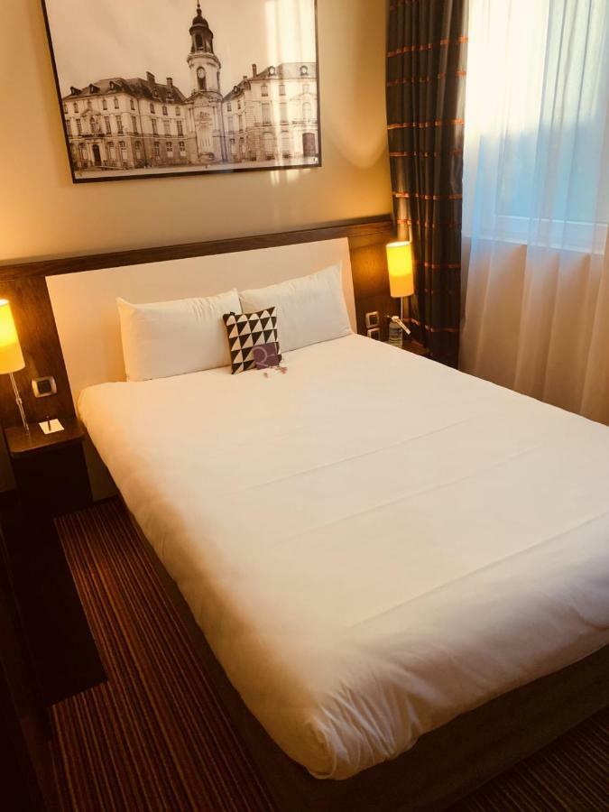 Hotel Mercure Rennes Cesson Buitenkant foto